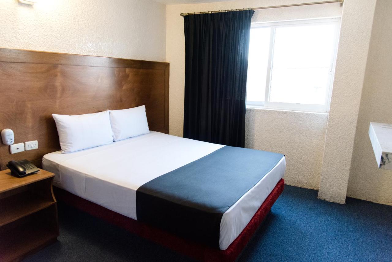 Hotel Central Irapuato - Hotel En Irapuato Exteriör bild