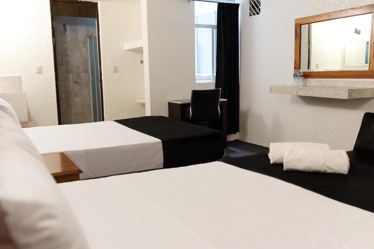 Hotel Central Irapuato - Hotel En Irapuato Exteriör bild